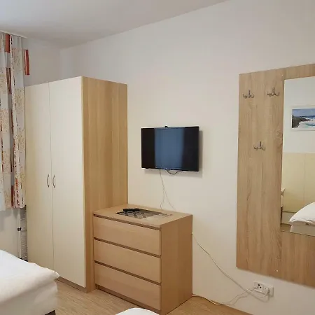 Appartement 101 *